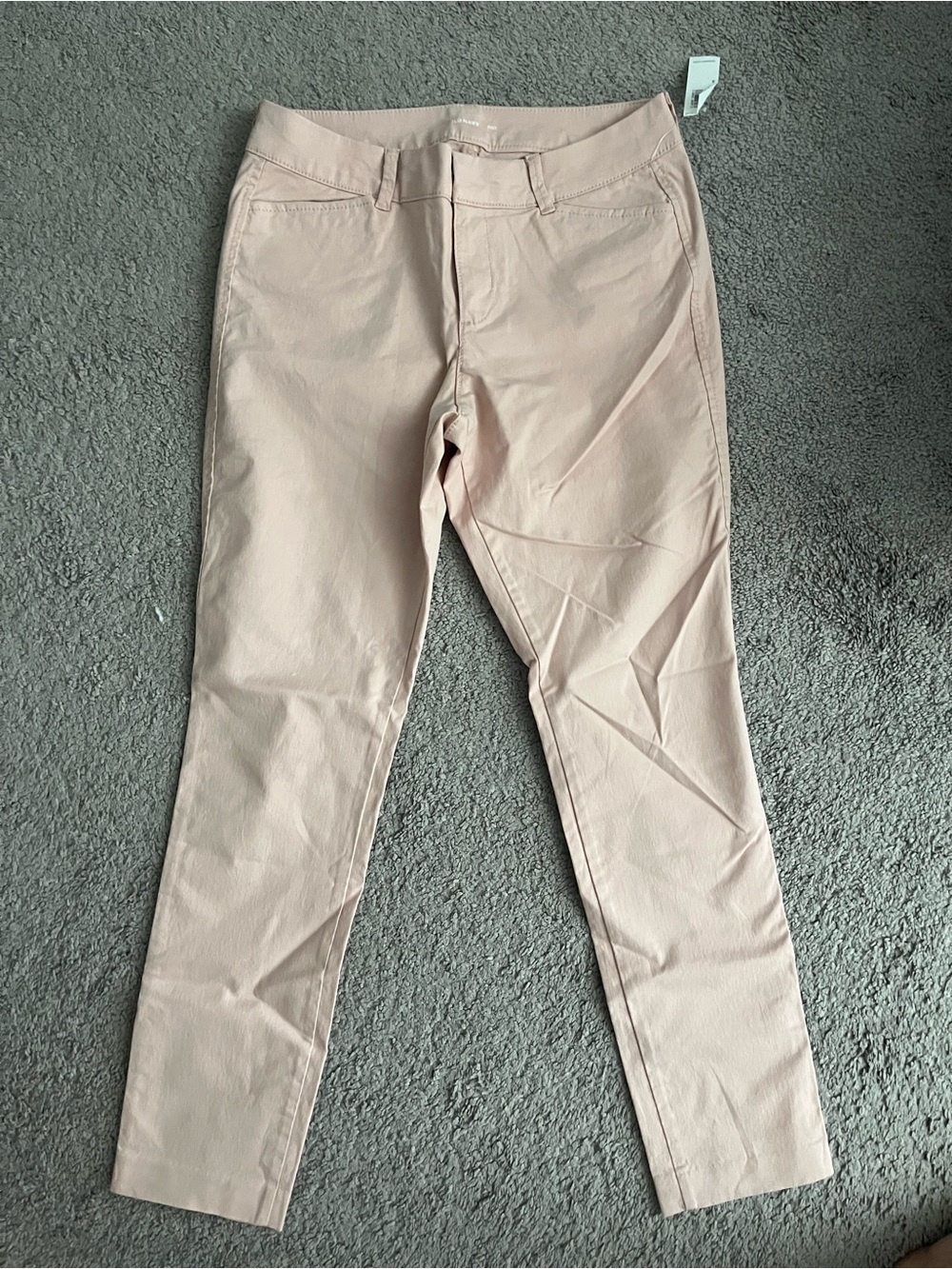 Old Navy Women’s Pixie Pants in Light Blush